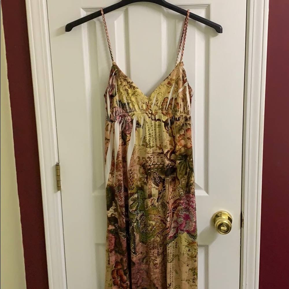 Dress - Picture 1 of 7